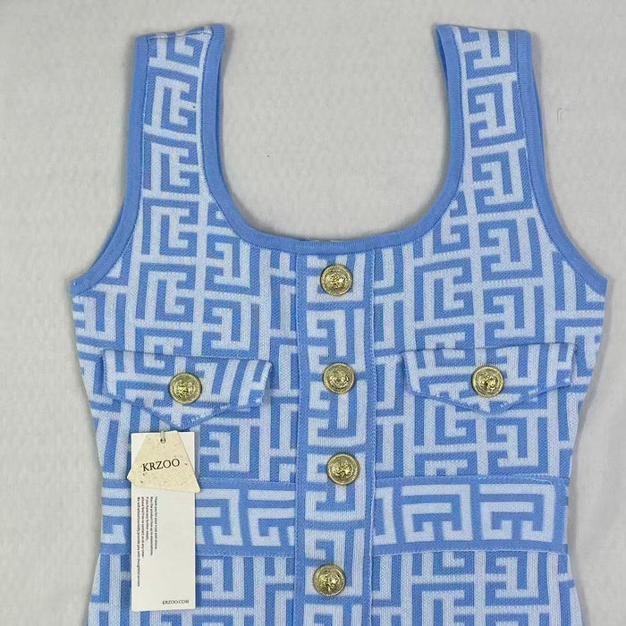Sleeveless knitted one-piece halter dress