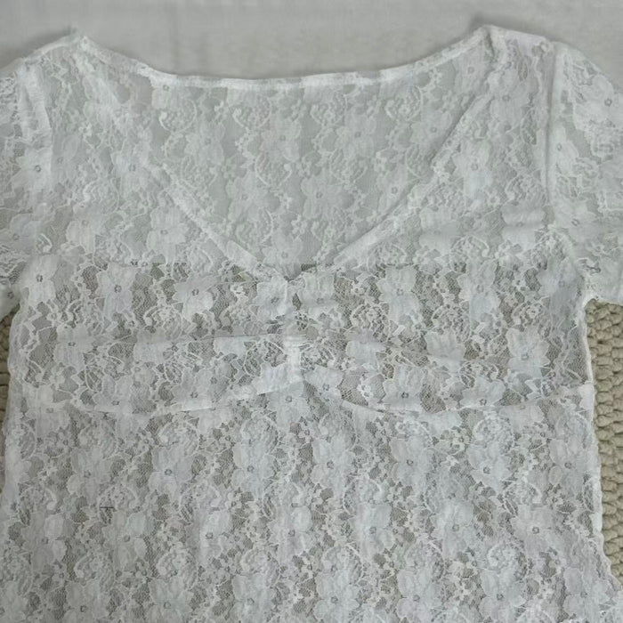 Slim-Fit V-Neck Lace Short-Sleeved Top