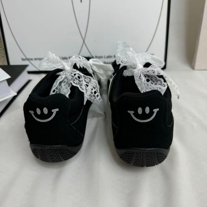 Soft sole training sports casual sneakers