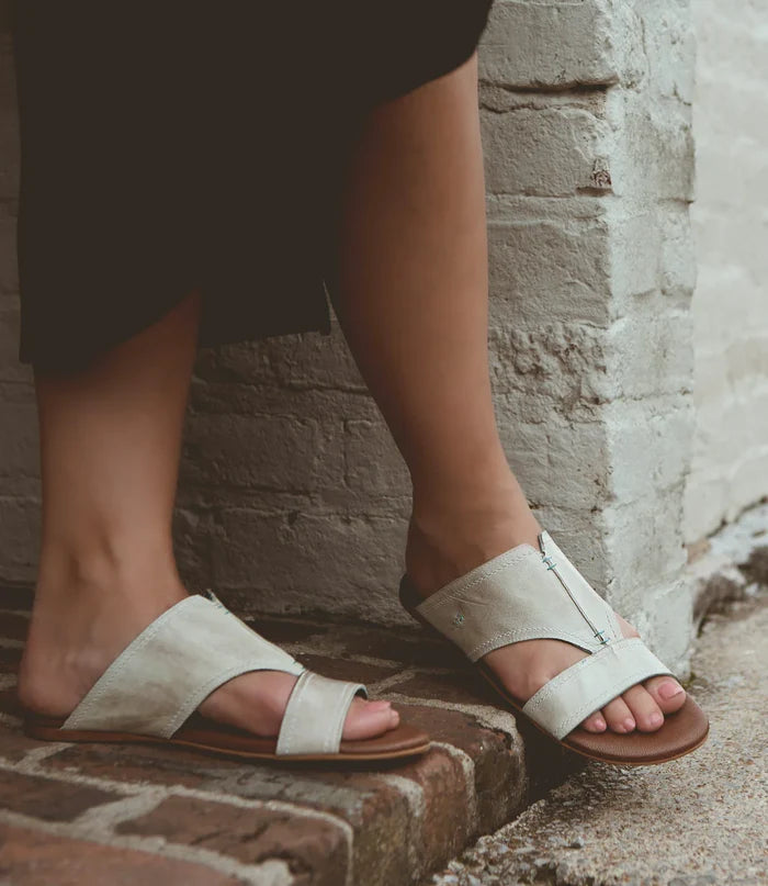 Somerville Sandals (3 colors)