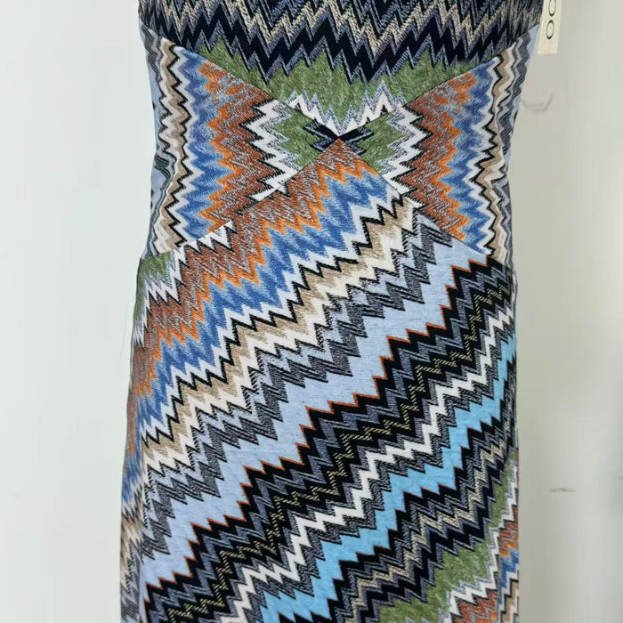 Strap pleated figure-hugging dress