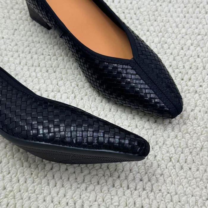 Top layer cowhide braided pointed-toe shoes