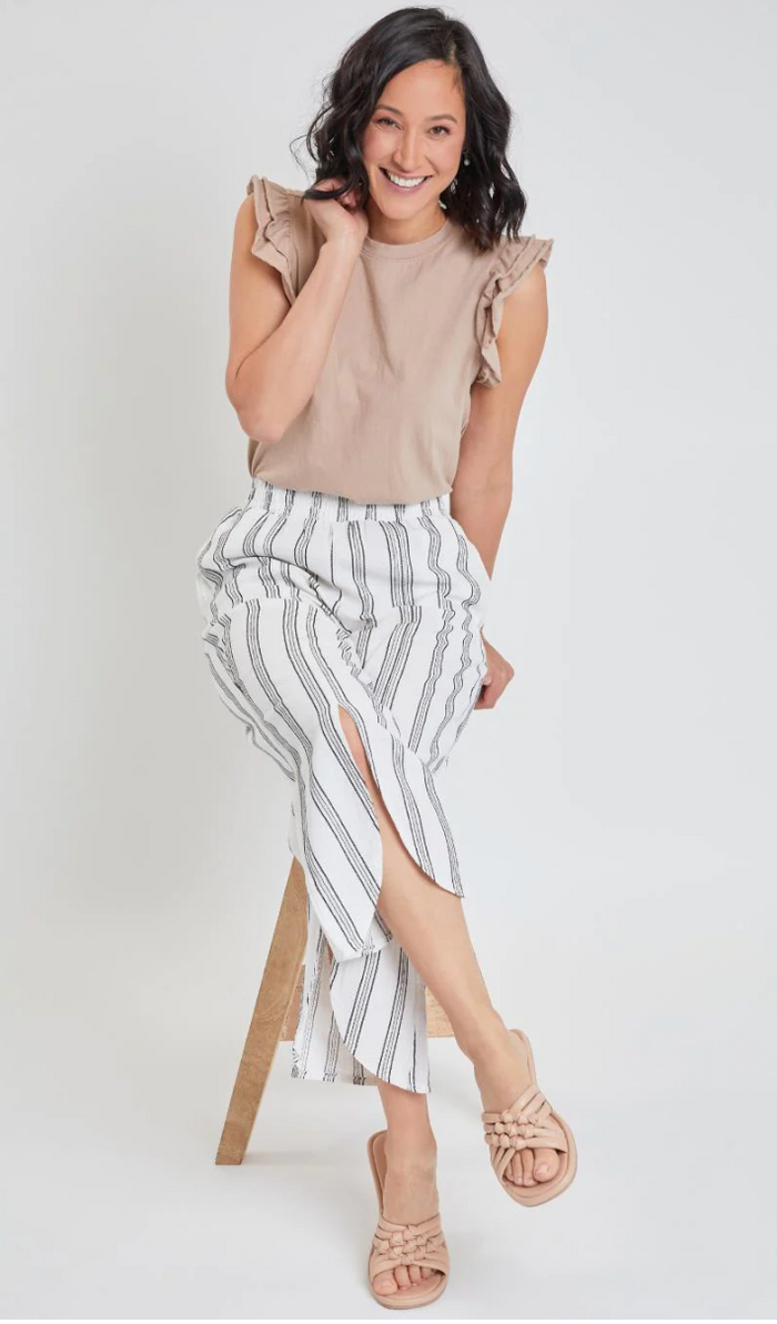 Tulip Slit Hem Wide Leg Cropped Pant