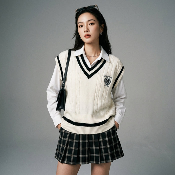 Gilet pull bicolore noir et blanc col V style universitaire - Koreanxwear - Taille One size