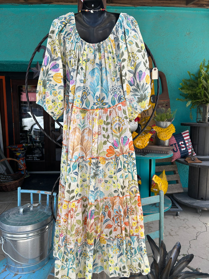 VANILLA FLORAL DRESS