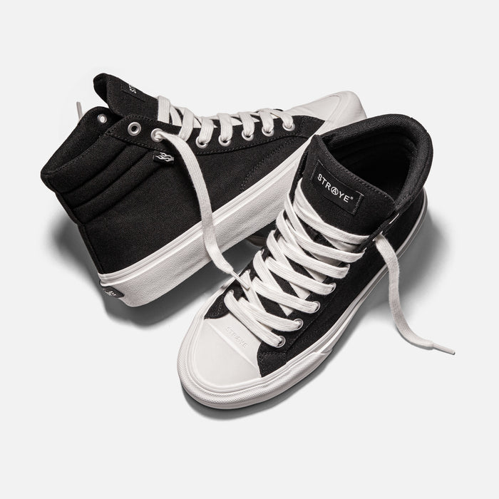 STRAYE Venice Black OG  – angled lifestyle photo skate shoe