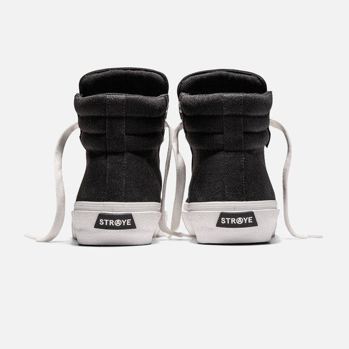 STRAYE Venice Black OG  – back heel view skate sneaker