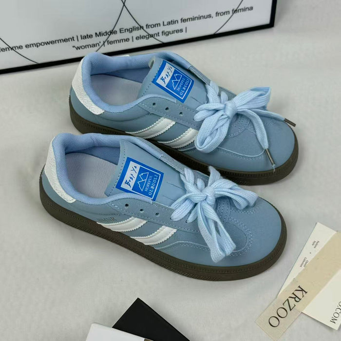Versatile and niche casual sports sneakers