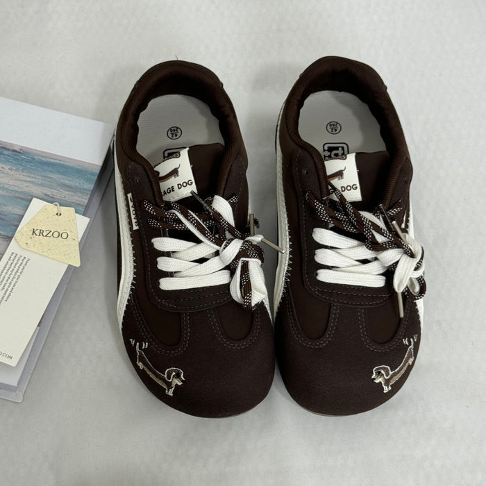Versatile Round-Toe Casual Sneakers