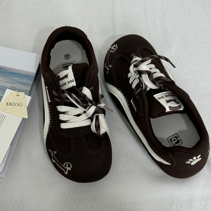 Versatile Round-Toe Casual Sneakers
