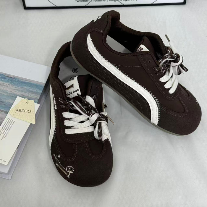 Versatile Round-Toe Casual Sneakers