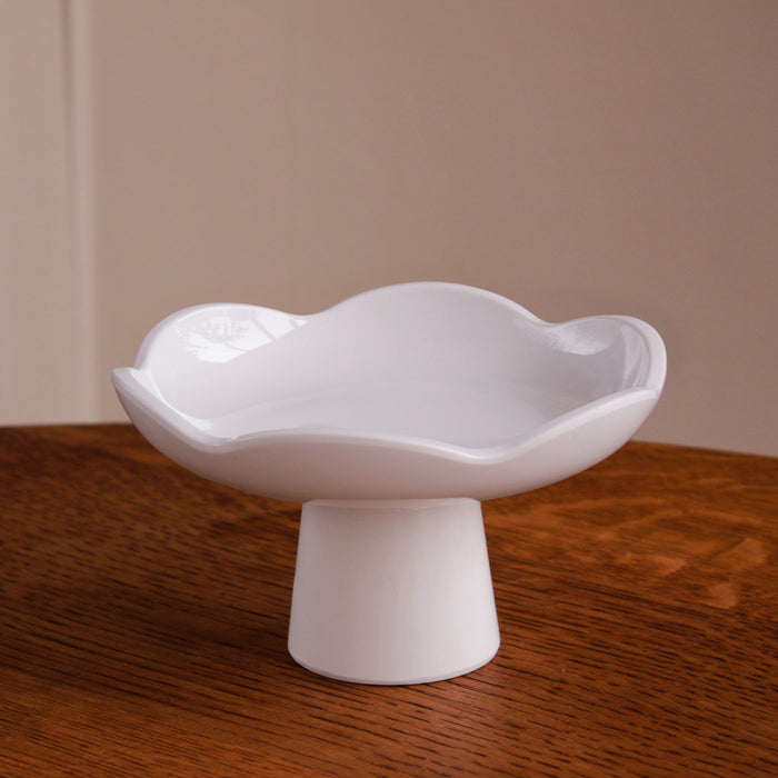 Beatriz Ball Vida Amelia Small Pedestal White — Empty pedestal on a wooden surface