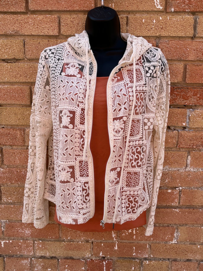 WHITE ZIP CROCHET JACKET