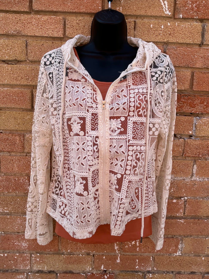 WHITE ZIP CROCHET JACKET