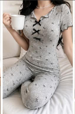 Women 2-Piece Outfit – Grey Bow Print Top & Pants Set – Casual Soft Lounge Set