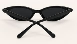 Women’s Slim Cat Eye Sunglasses – Black Frame with Dark Tinted Lenses – Trendy Y2K Fashion Eyewear