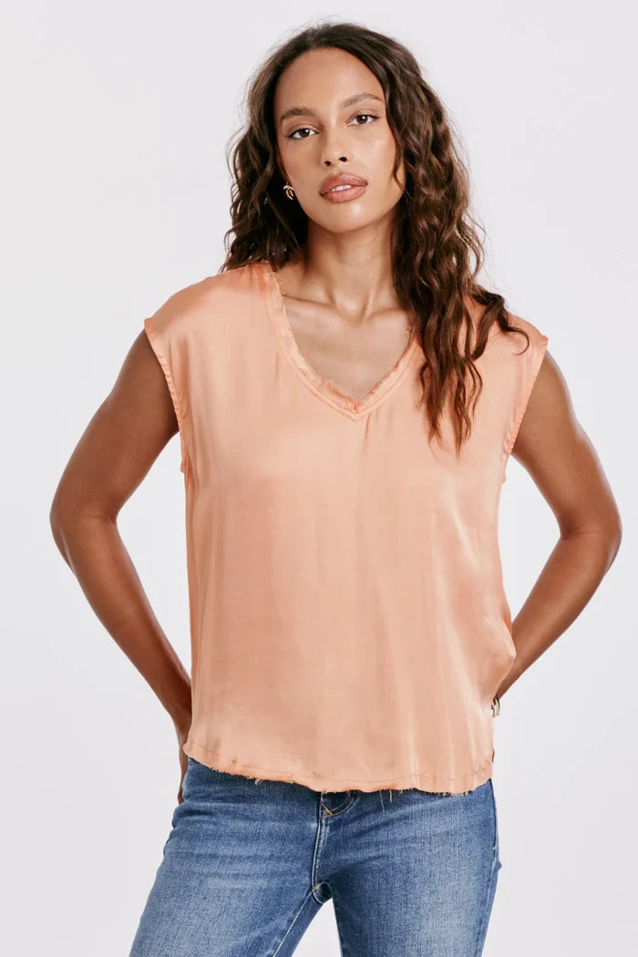 YANIS SILKY TOP APRICOT CRUSH