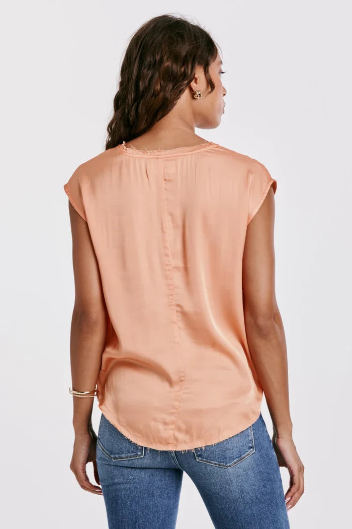 YANIS SILKY TOP APRICOT CRUSH